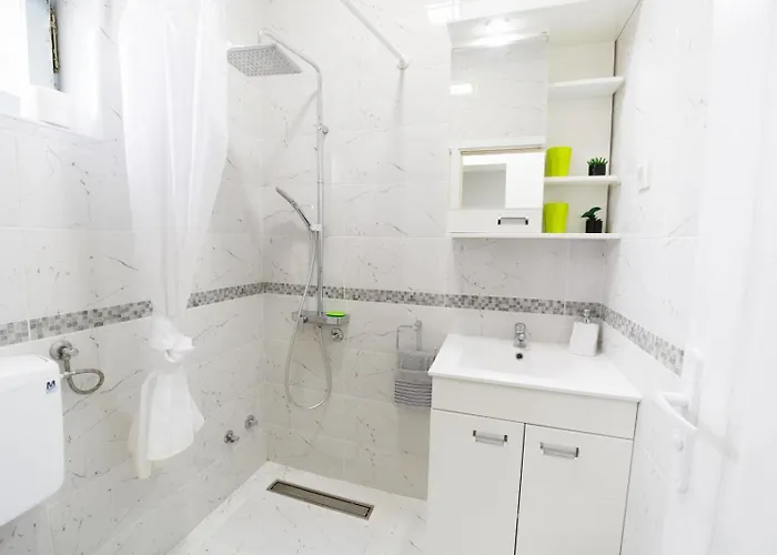 Jevtic 1 * سوكو بانيا